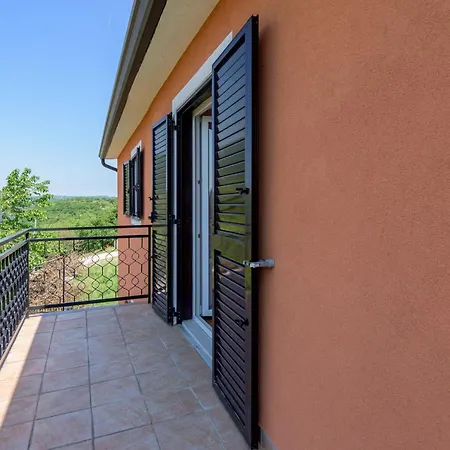 Family Friendly House With A Parking Space Sveti Martin, Istria - Sredisnja Istra - 7849 Vakantiehuis Ruzici (Sveta Nedelja)