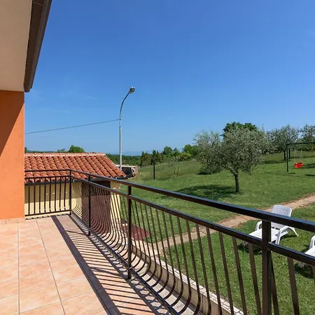 Family Friendly House With A Parking Space Sveti Martin, Istria - Sredisnja Istra - 7849 *