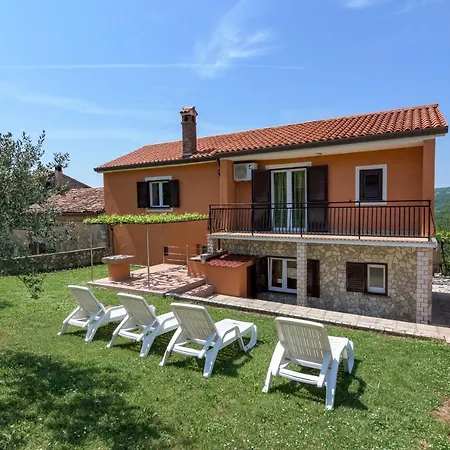 Holiday home Family Friendly House With A Parking Space Sveti Martin, Central Istria - Sredisnja Istra - 7849